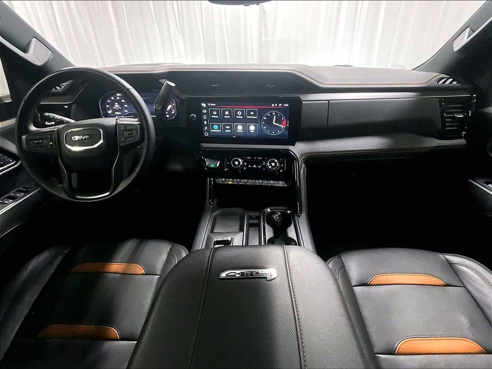 Used 2024 GMC Sierra 2500 AT4 w/ AT4 Premium Plus Package image 14