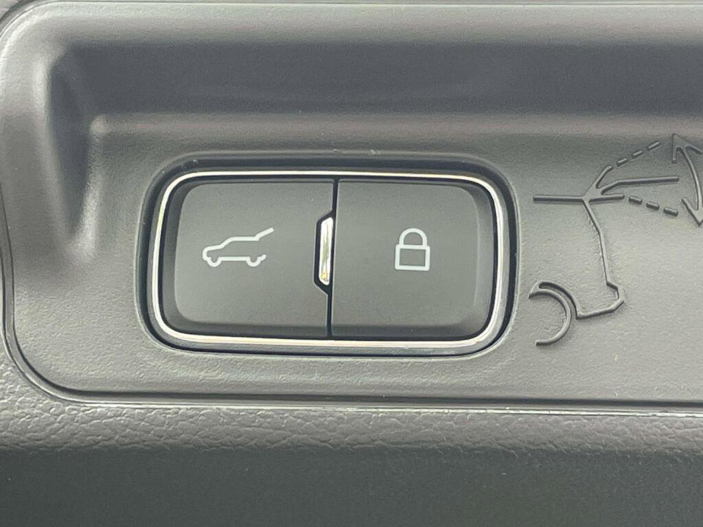 New 2026 Ford Explorer ST-Line AWD/4WD image 21