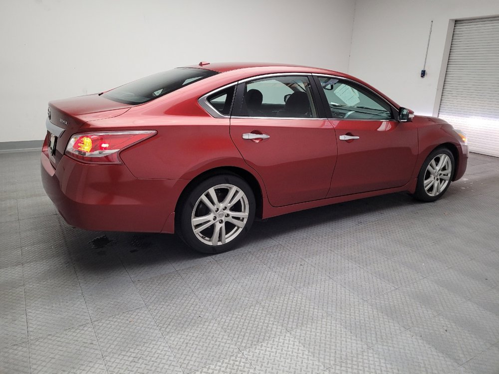 Used 2013 Nissan Altima 3.5 SL w/ Technology Pkg image 10