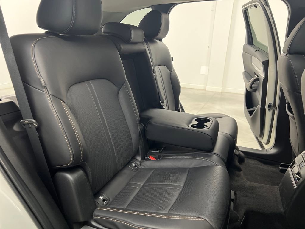 Used 2025 MAZDA CX-70 3.3 Turbo w/ Preferred Package image 17