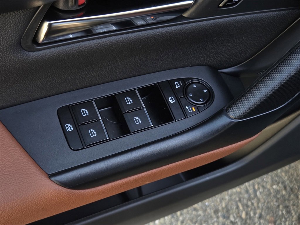 Certified 2025 MAZDA CX-50 2.5 Turbo w/ Premium Plus Pkg image 11