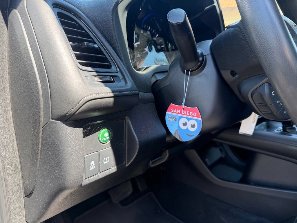 Used 2019 Honda HR-V LX image 20