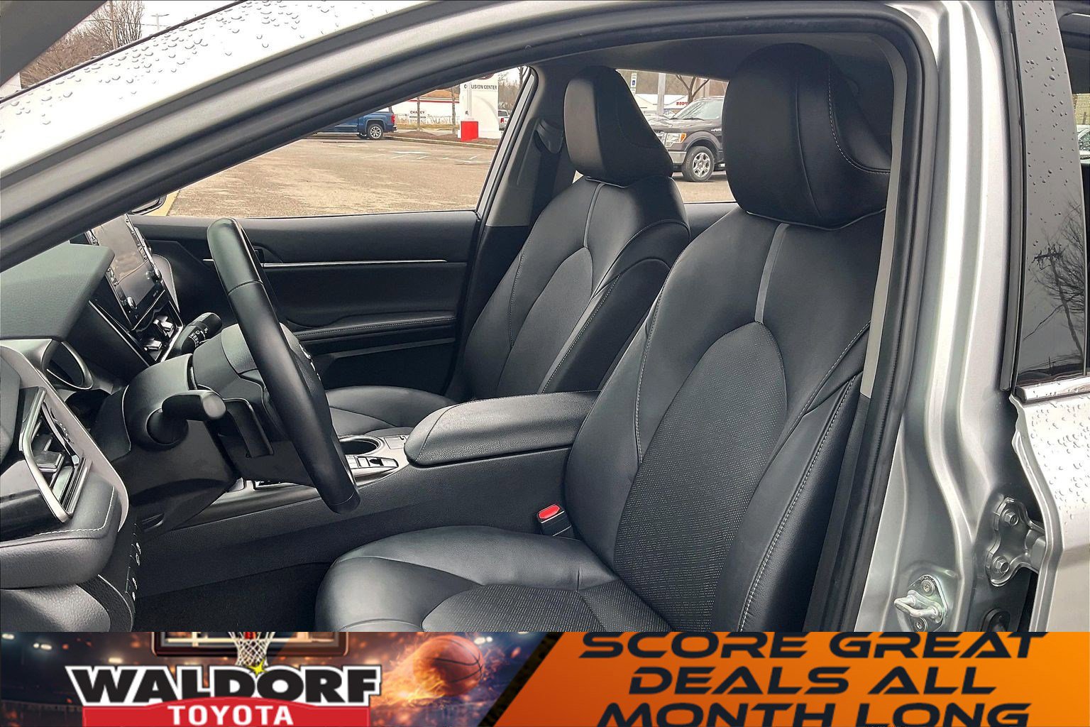 Used 2021 Toyota Camry XSE image 29