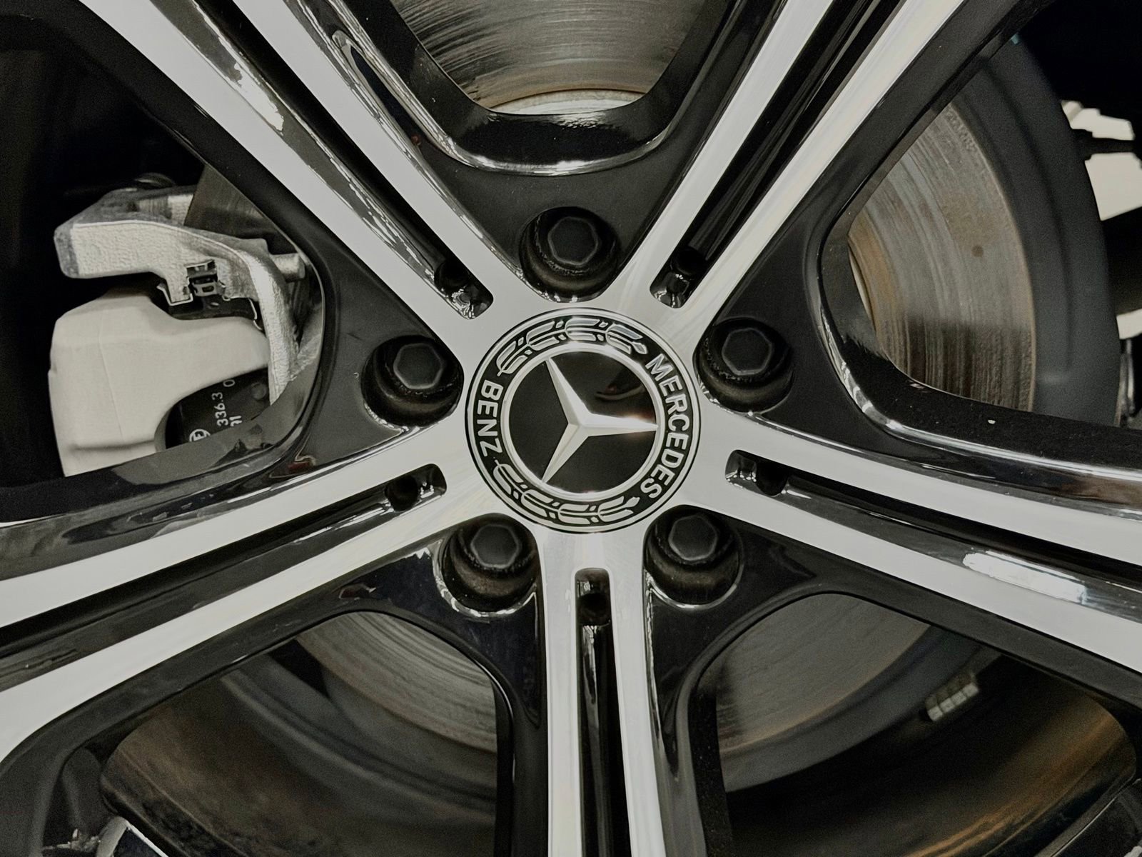 Certified 2024 Mercedes-Benz C 300 4MATIC Sedan image 18