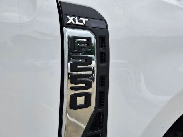 Used 2025 Ford F250 XLT w/ Tremor Off-Road Package AWD/4WD image 5