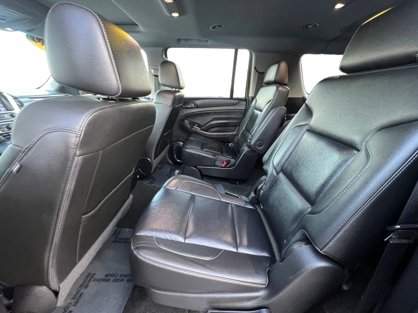 Used 2018 Chevrolet Suburban LT w/ Luxury Package image 13