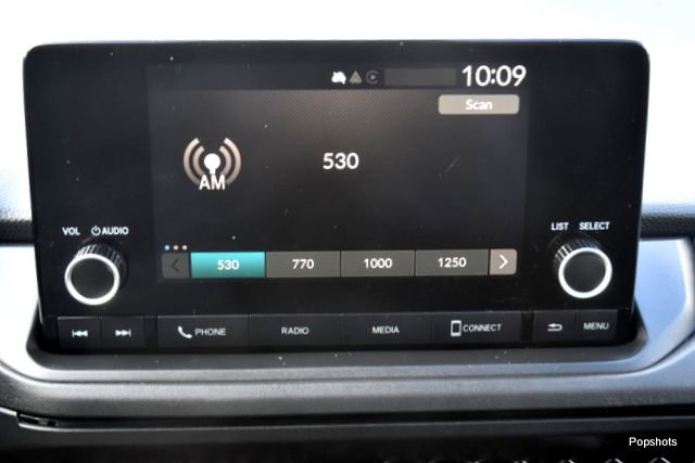 Used 2024 Honda Accord EX image 18