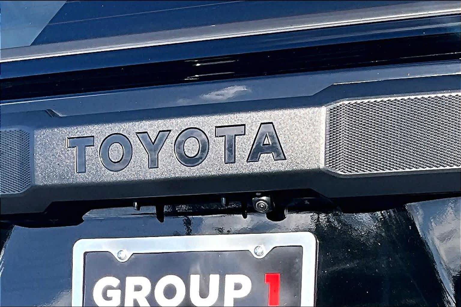 Certified 2025 Toyota 4Runner SR5 AWD/4WD image 9