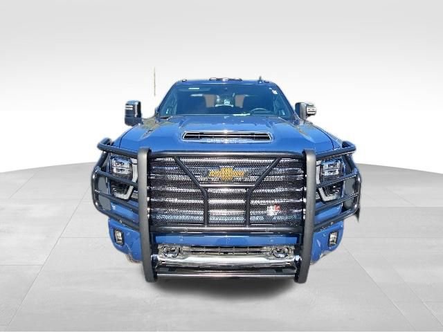 Used 2025 Chevrolet Silverado 3500 High Country w/ High Country Premium Package AWD/4WD image 9