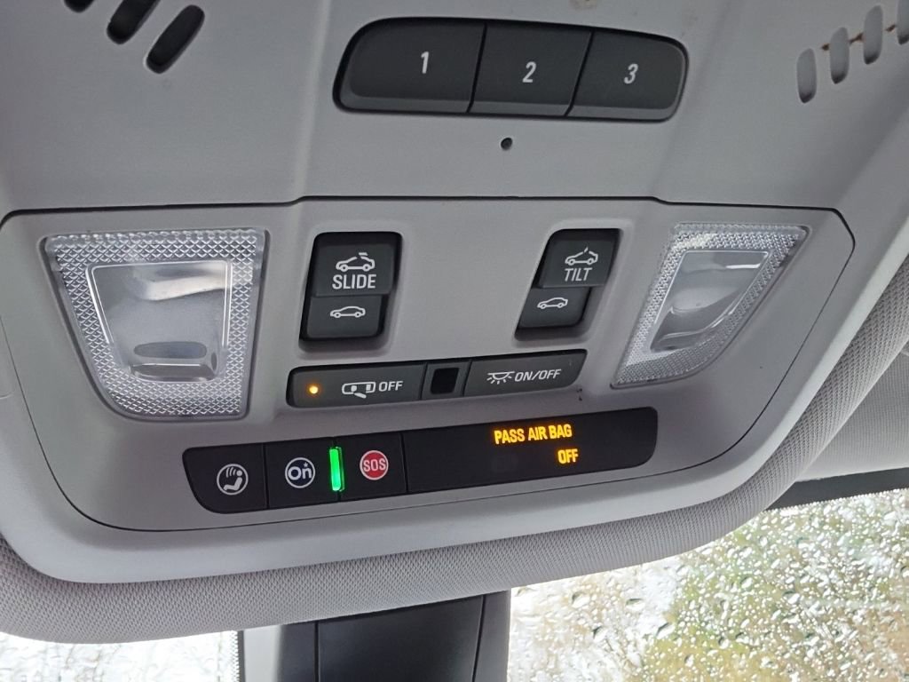 Used 2018 GMC Acadia SLT AWD/4WD image 19