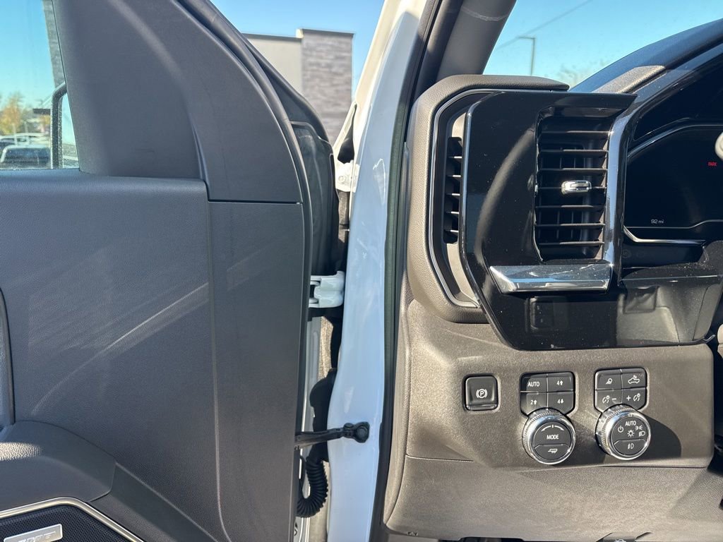New 2025 GMC Sierra 1500 Elevation w/ Elevation Premium Package image 15