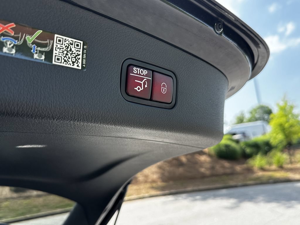 Certified 2025 Mercedes-Benz GLC 300 w/ AMG Line image 22