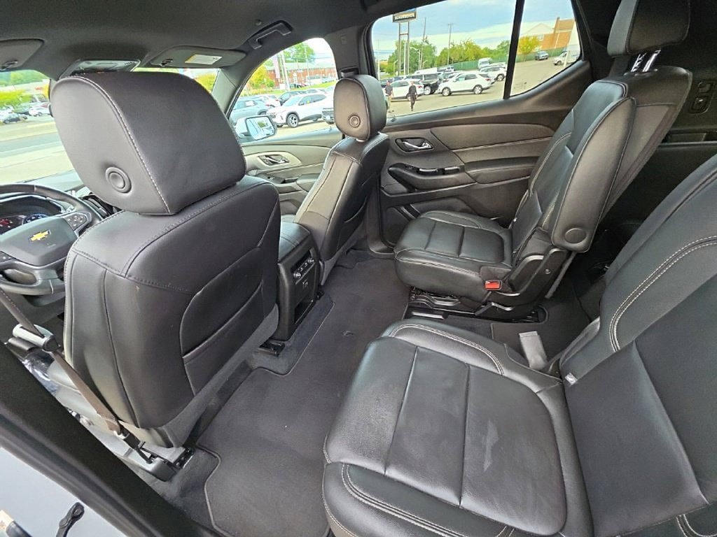 Certified 2023 Chevrolet Traverse LT AWD/4WD image 24