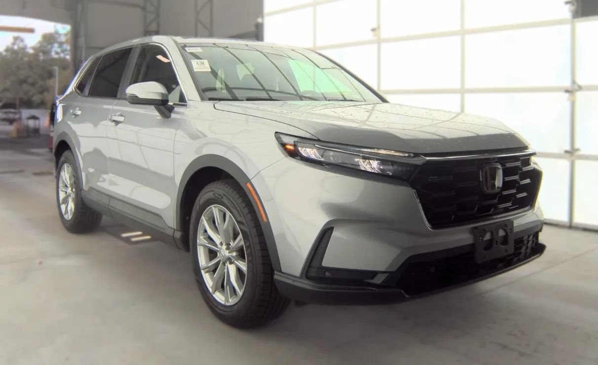 Used 2023 Honda CR-V EX-L image 2