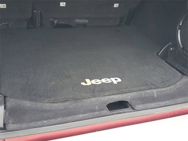 Used 2011 Jeep Wrangler Unlimited Sahara w/ Connectivity Group image 7