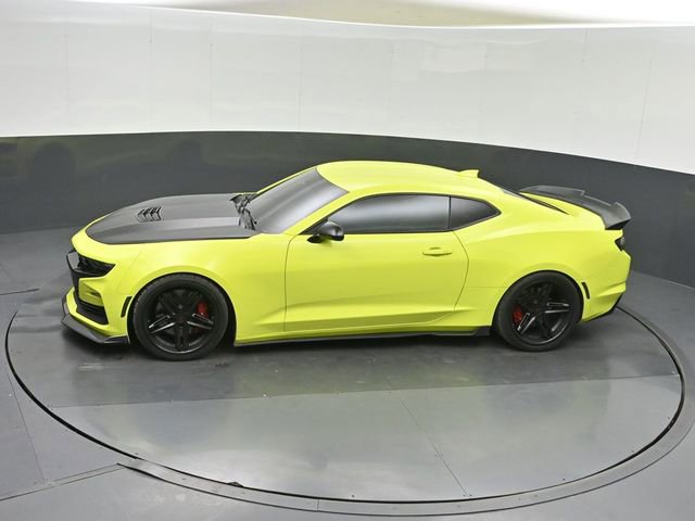Used 2019 Chevrolet Camaro SS image 33
