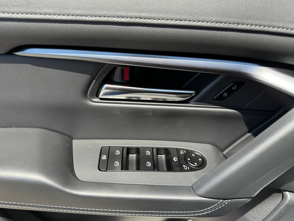 New 2026 MAZDA CX-5 Preferred AWD/4WD image 11
