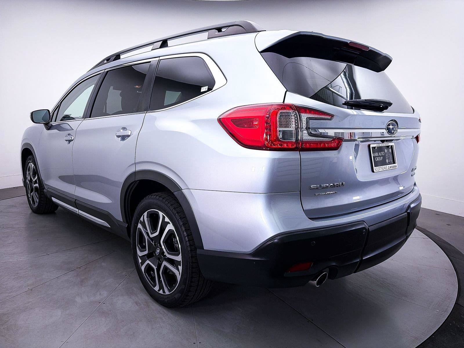 Used 2023 Subaru Ascent Limited AWD/4WD image 13