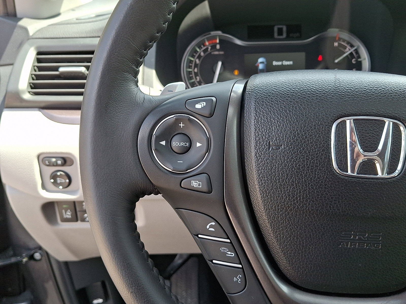 Used 2023 Honda Ridgeline RTL image 22