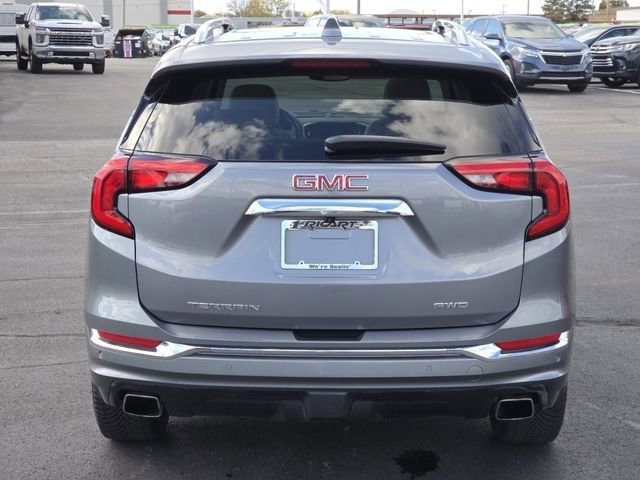 Used 2020 GMC Terrain Denali w/ Denali Premium Package image 25