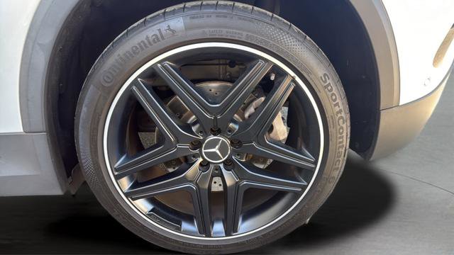 Used 2023 Mercedes-Benz GLA 35 AMG 4MATIC image 34