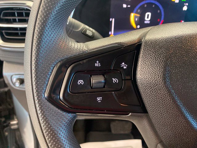 Used 2025 Chevrolet TrailBlazer LT AWD/4WD image 18