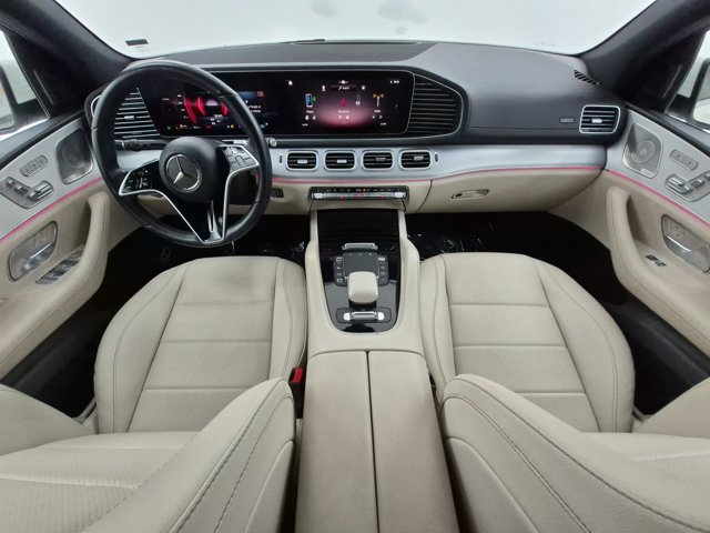 Used 2025 Mercedes-Benz GLS 450 4MATIC image 20