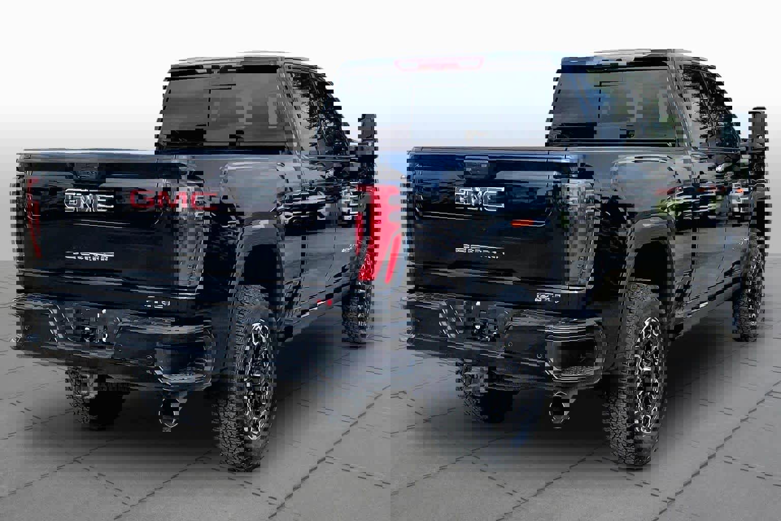 Used 2024 GMC Sierra 2500 AT4 w/ AT4 Premium Plus Package image 13