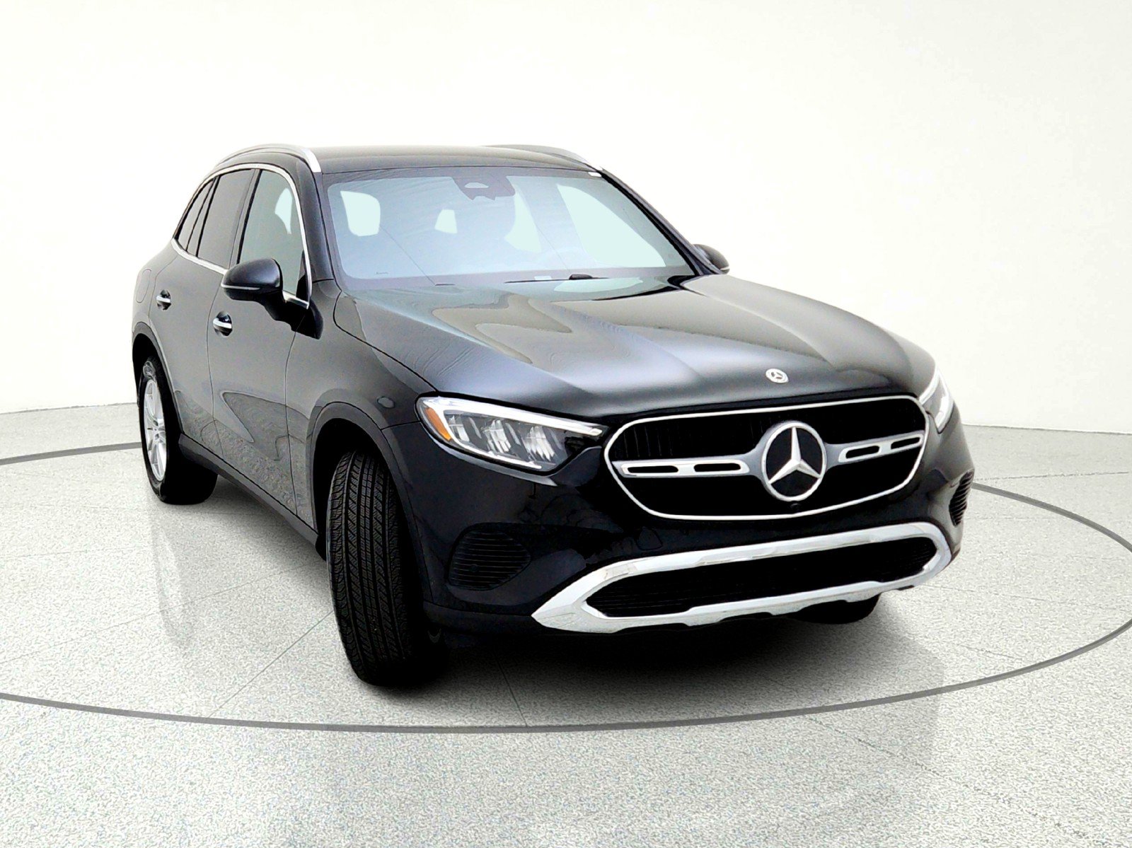 Certified 2026 Mercedes-Benz GLC 300 image 5