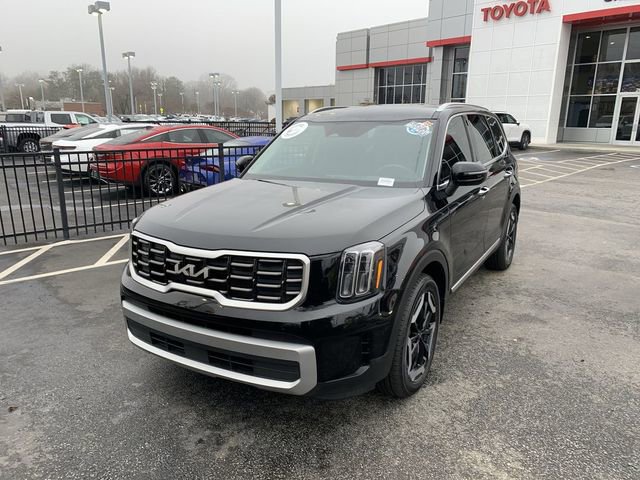 Used 2023 Kia Telluride S