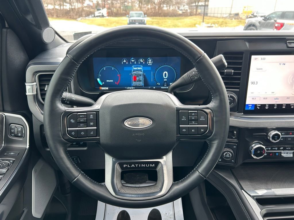 Used 2025 Ford F350 Platinum w/ Tremor Off-Road Package image 4