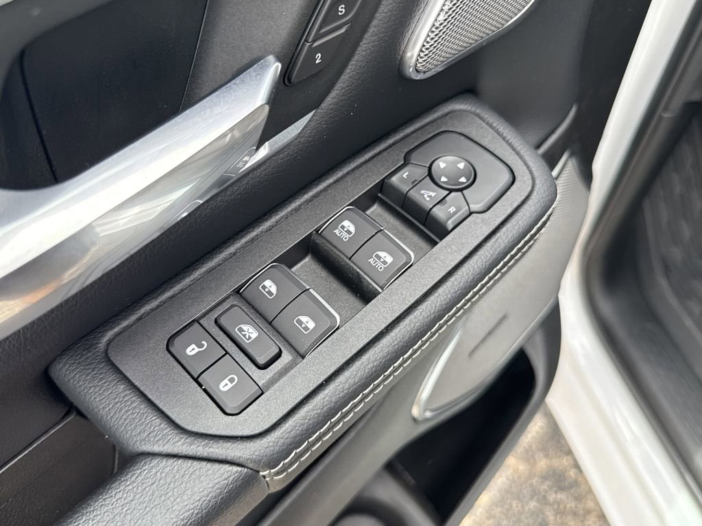 New 2026 RAM 1500 Laramie image 8