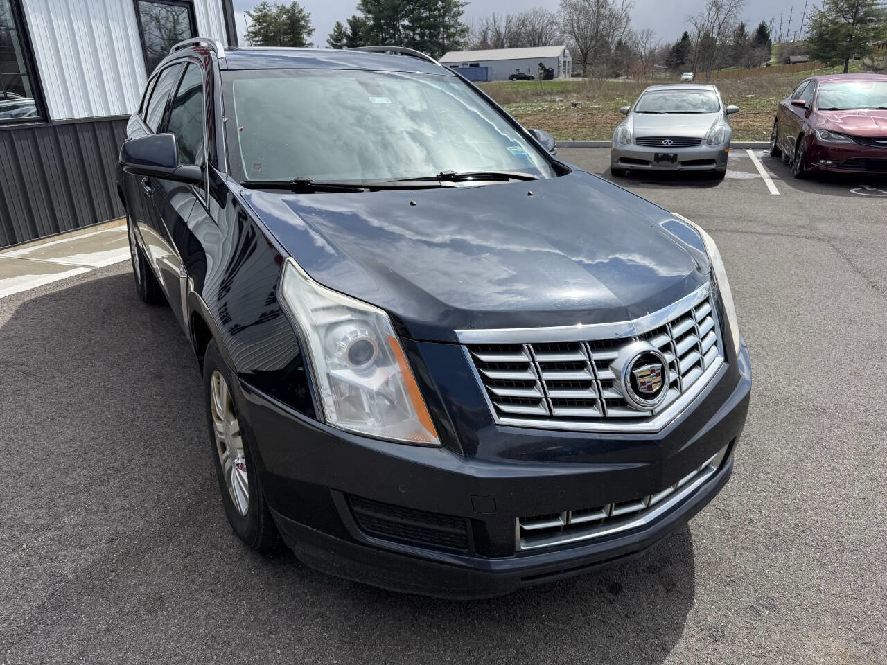 Used 2016 Cadillac SRX Luxury image 4