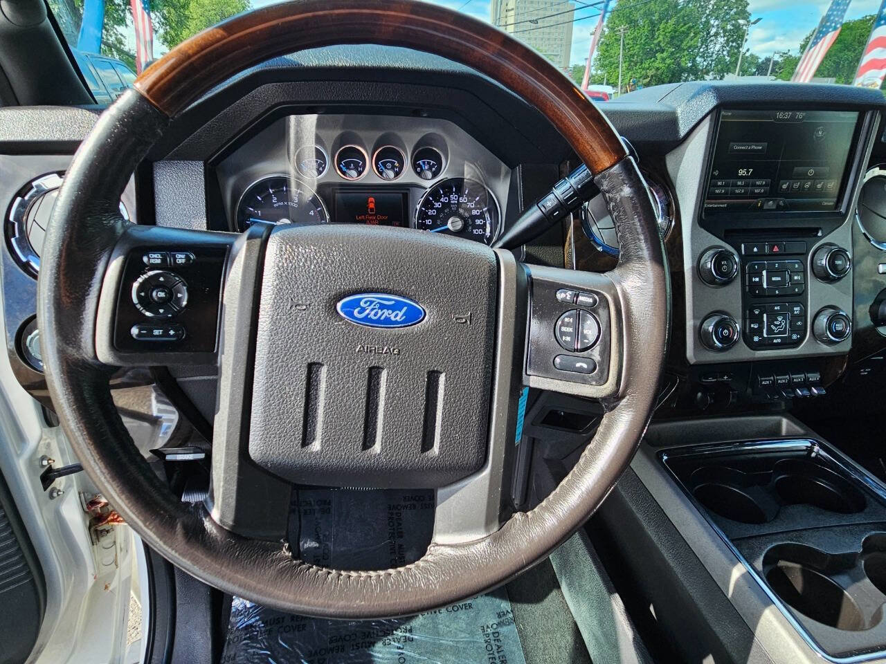 Used 2016 Ford F350 Platinum AWD/4WD image 31