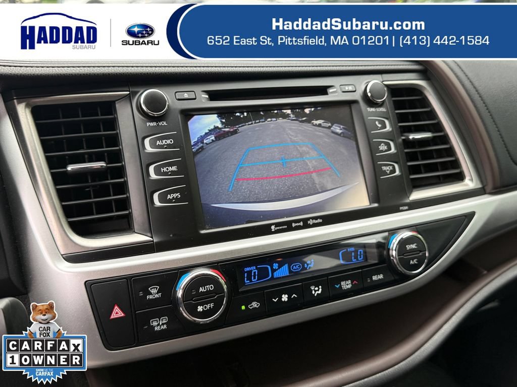 Used 2016 Toyota Highlander Plus AWD/4WD image 27