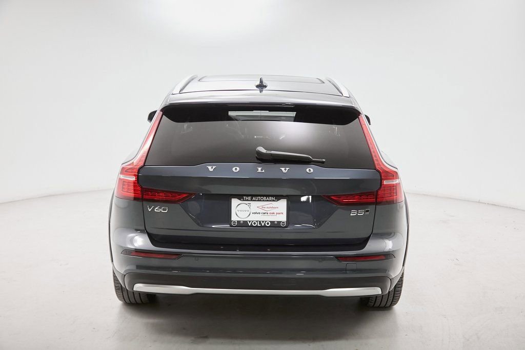 Certified 2024 Volvo V60 B5 Cross Country Ultimate image 8