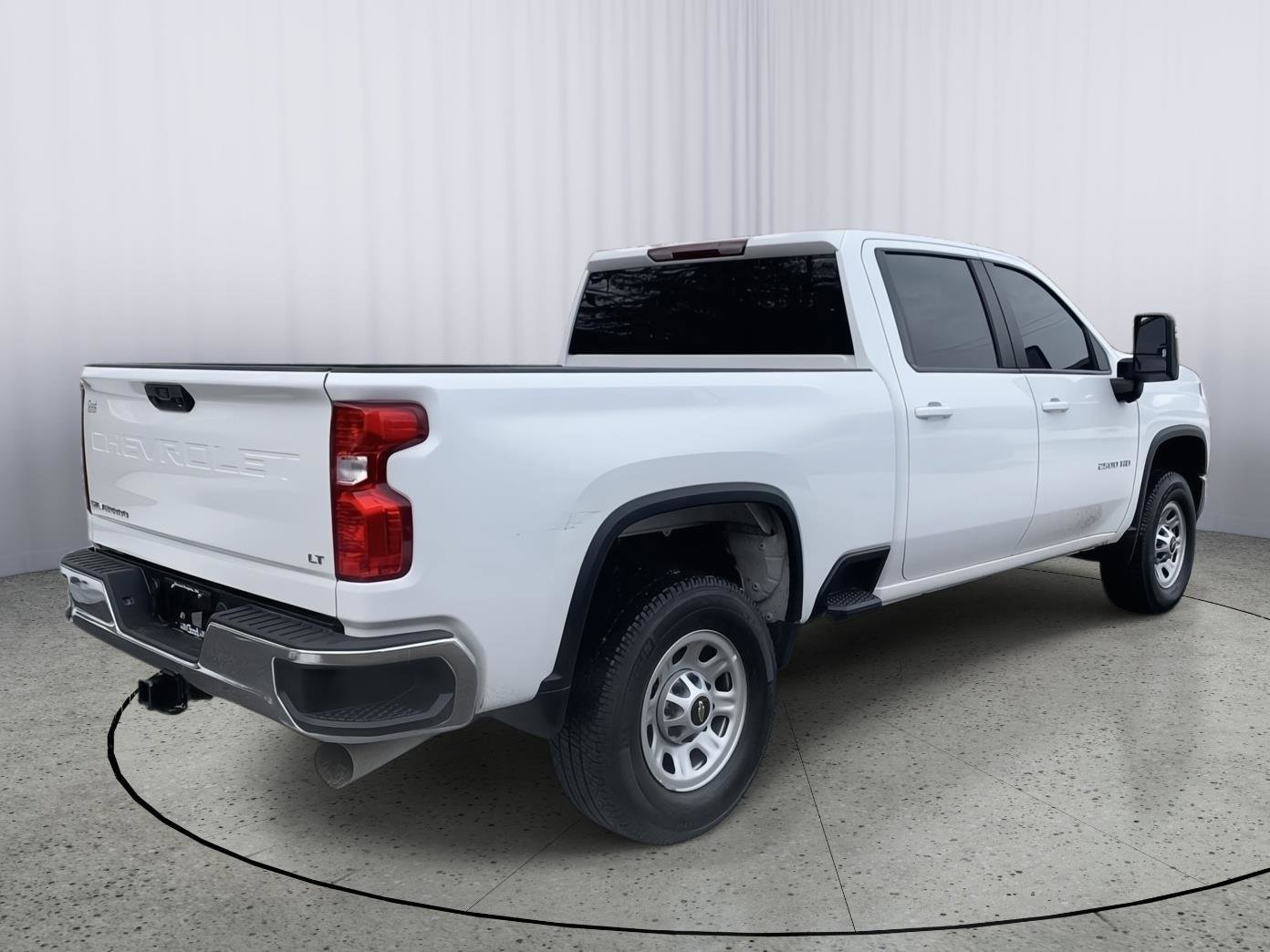 Used 2023 Chevrolet Silverado 2500 LT image 7