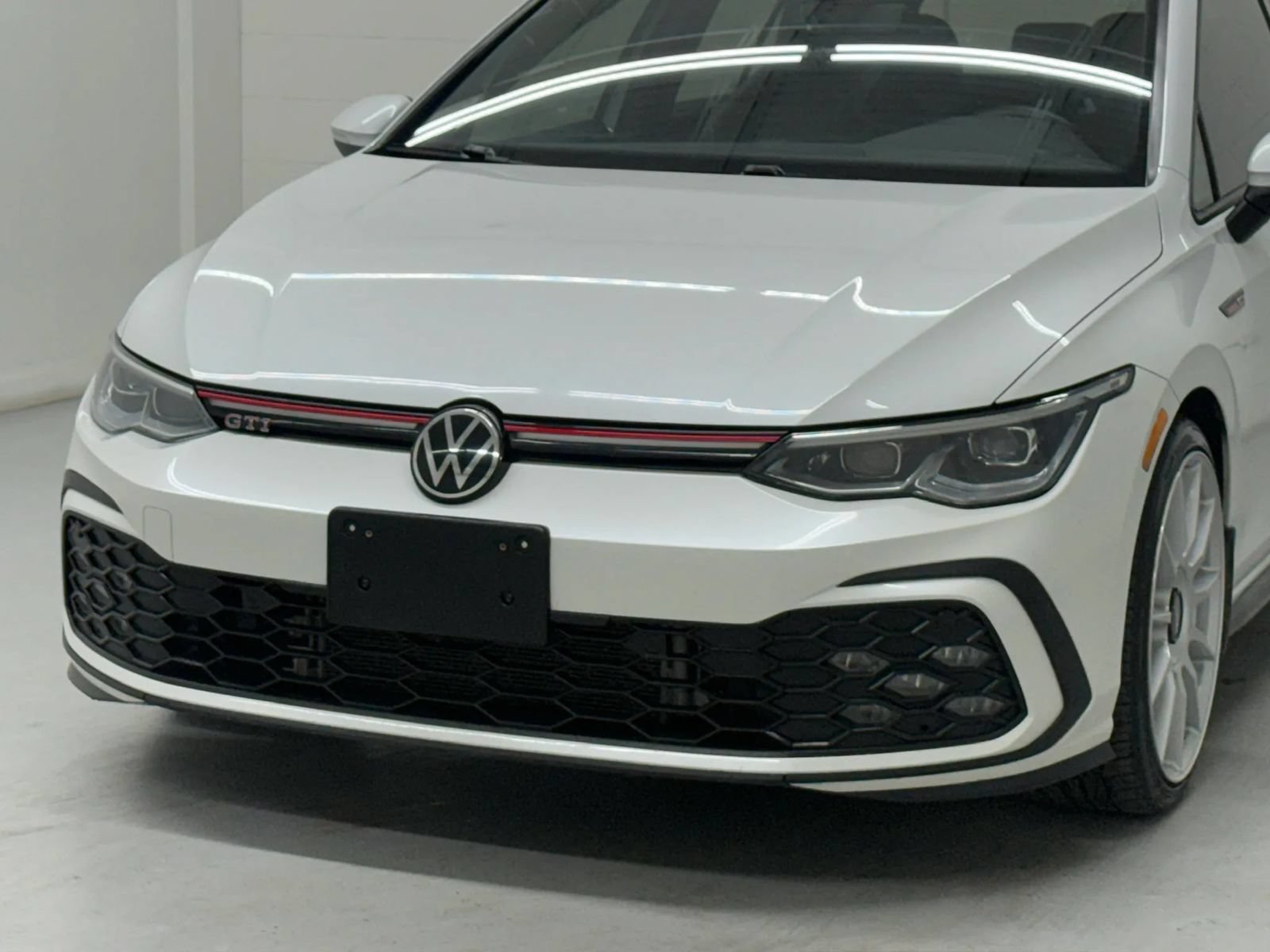 Used 2022 Volkswagen GTI SE w/ SE Leather Package FWD image 41