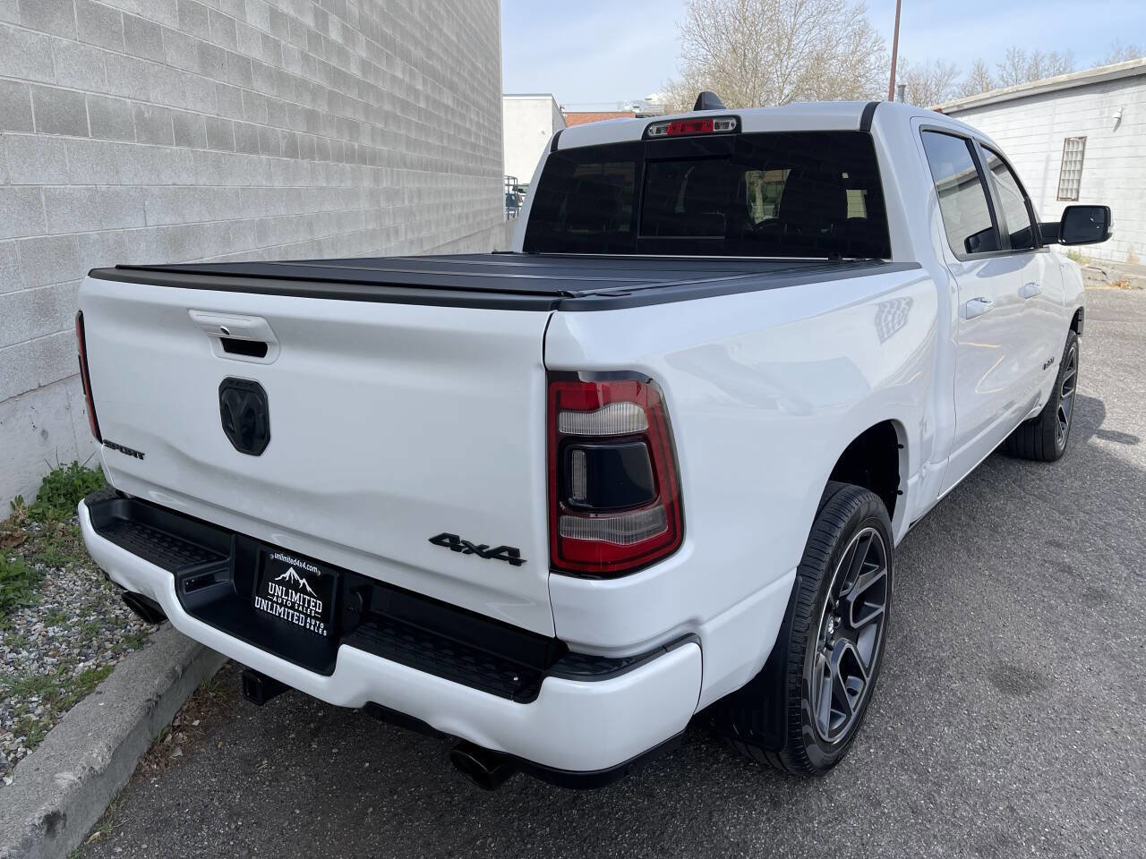 Used 2019 RAM 1500 Sport w/ Advanced Safety Group AWD/4WD image 7