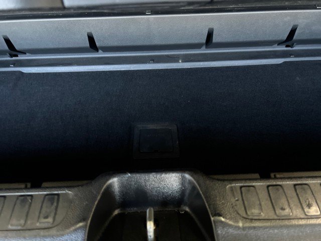 Used 2017 Honda Pilot EX-L image 12