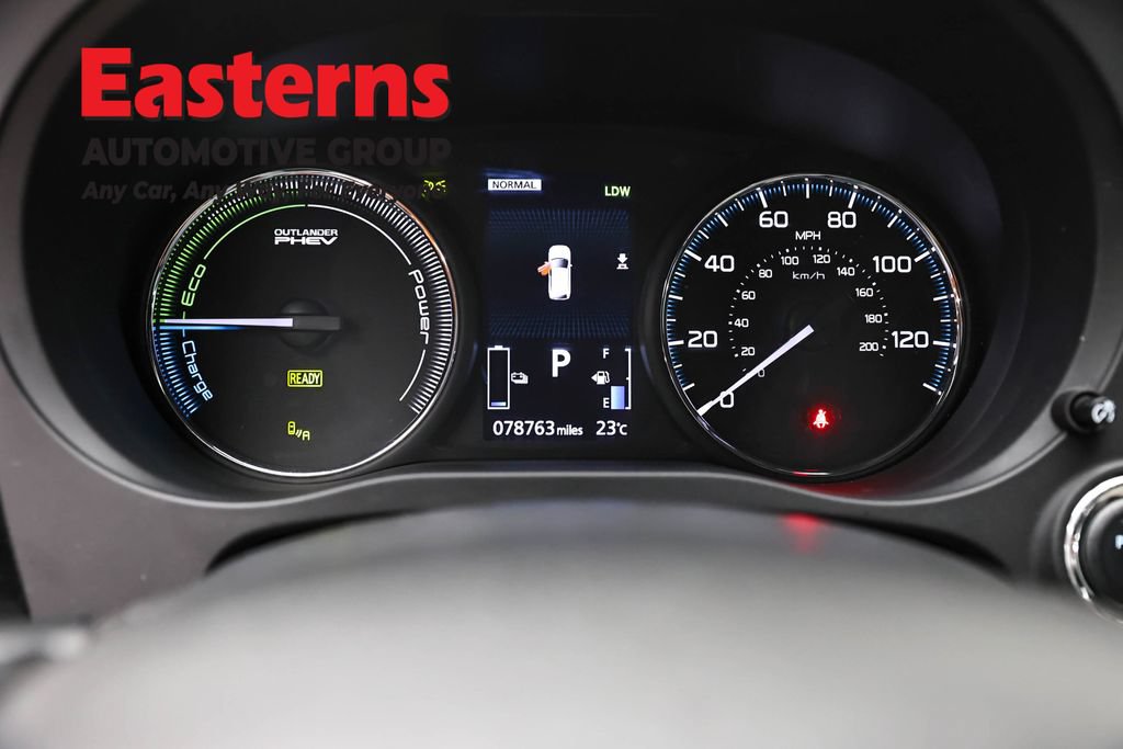 Used 2020 Mitsubishi Outlander SEL AWD/4WD image 16
