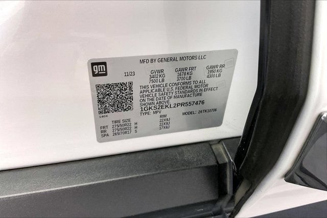 Used 2023 GMC Yukon Denali Ultimate AWD/4WD image 34