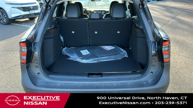 New 2026 Nissan Kicks SR w/ Cold Weather Package AWD/4WD image 23