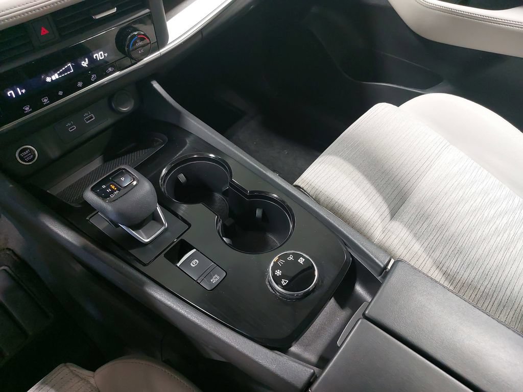 Certified 2023 Nissan Rogue SV AWD/4WD image 24