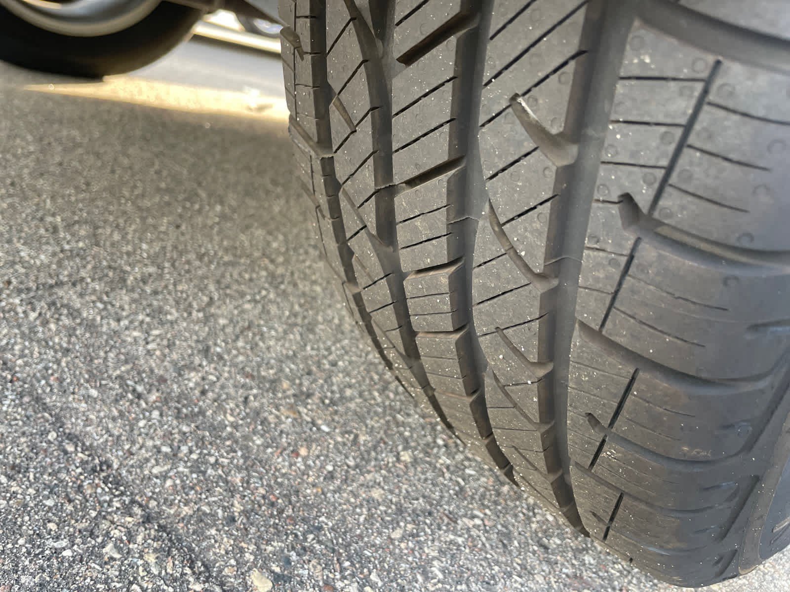 Used 2020 Subaru Outback Limited w/ Popular Package #2 image 7