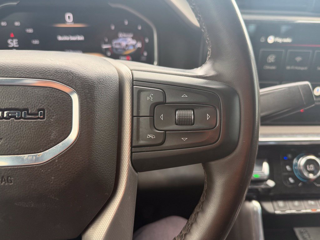 Used 2025 GMC Sierra 3500 Denali w/ Denali Reserve Package AWD/4WD image 8