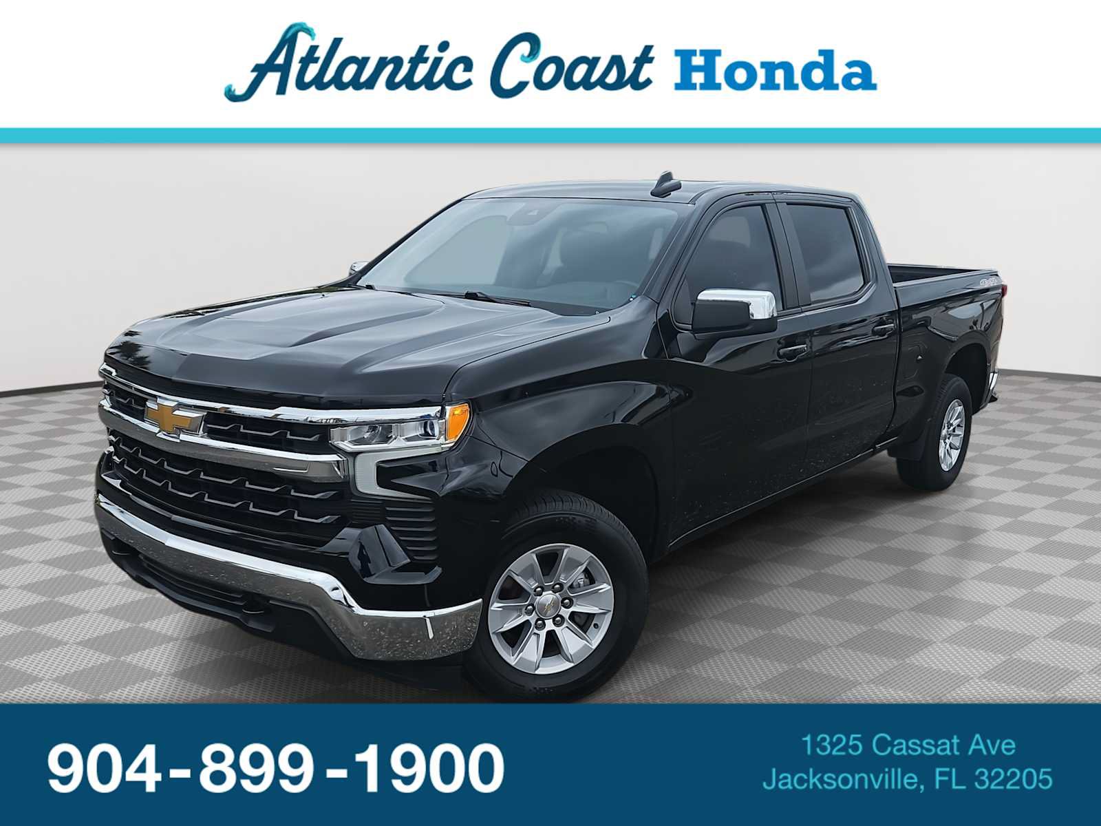 Used 2023 Chevrolet Silverado 1500 LT w/ Protection Package AWD/4WD image 1