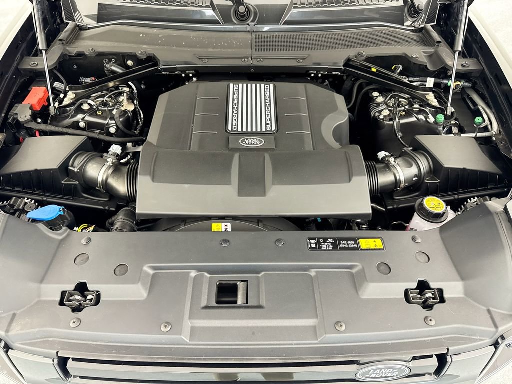 New 2026 Land Rover Defender 110 V8 AWD/4WD image 31