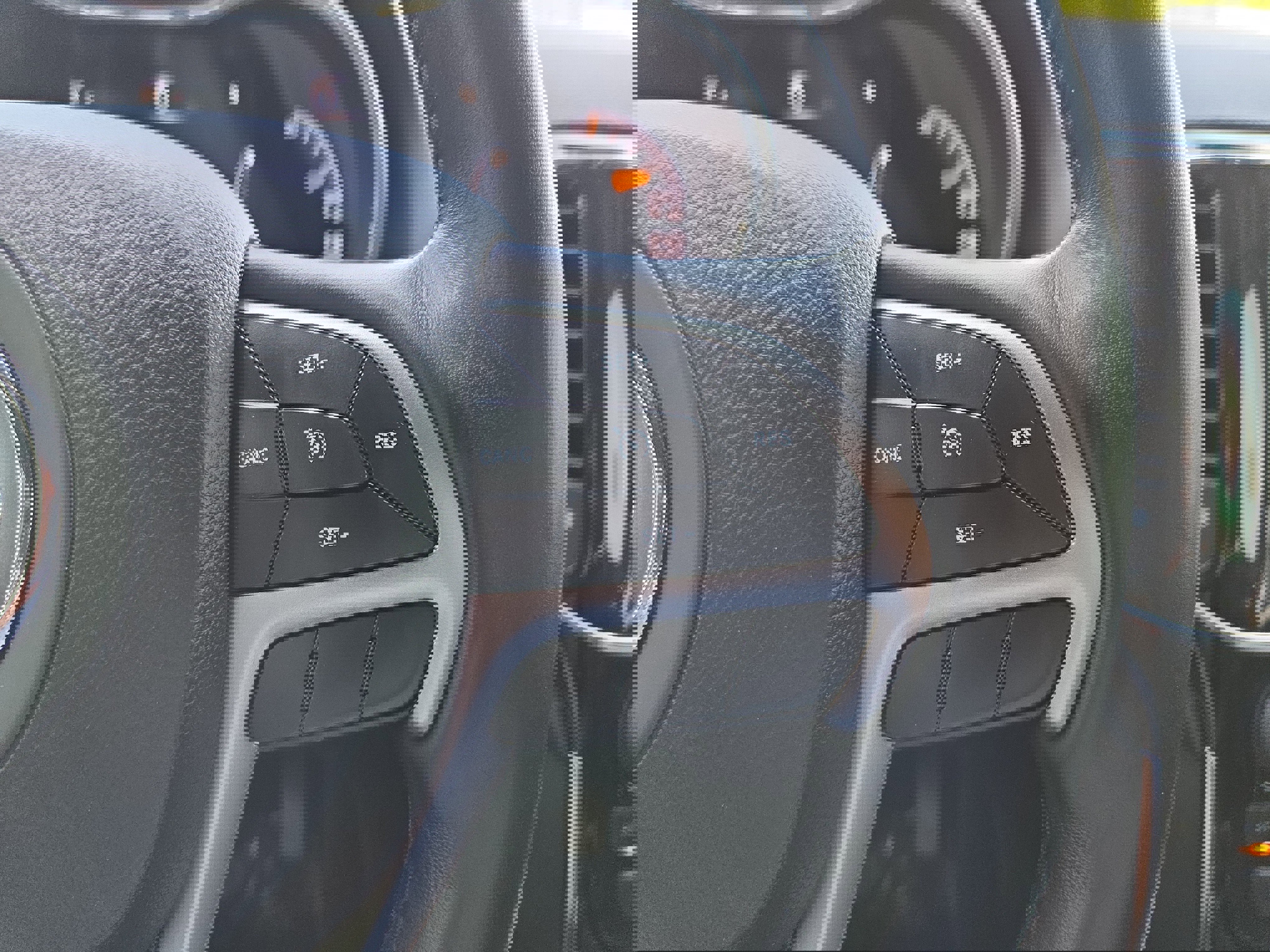 Used 2022 Jeep Grand Cherokee Laredo X image 18