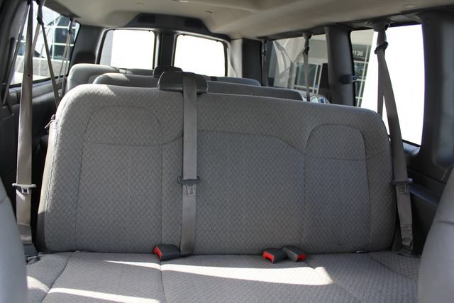 Used 2020 Chevrolet Express 3500 LT w/ LT Preferred Equipment Group RWD image 38